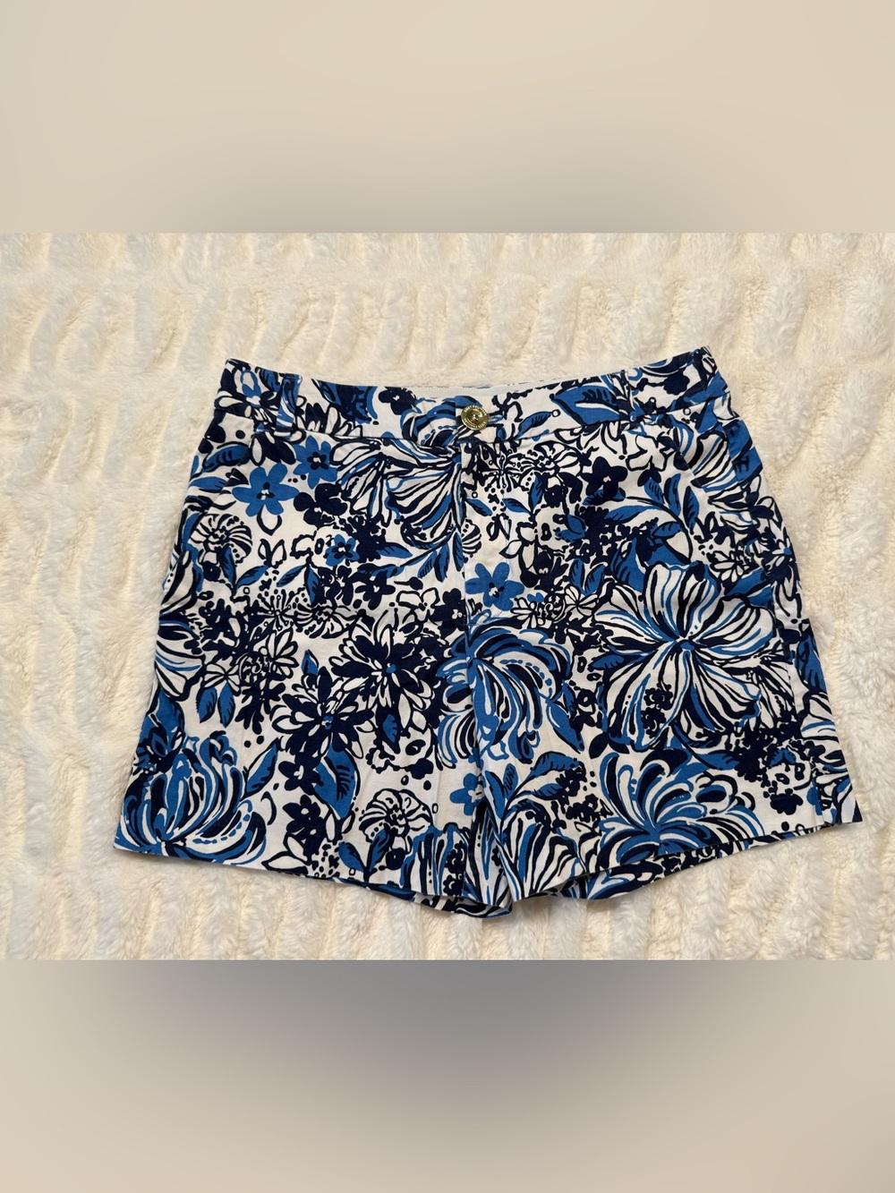 Lilly Pulitzer Blue & Navy Floral Stretch Cotton Shorts